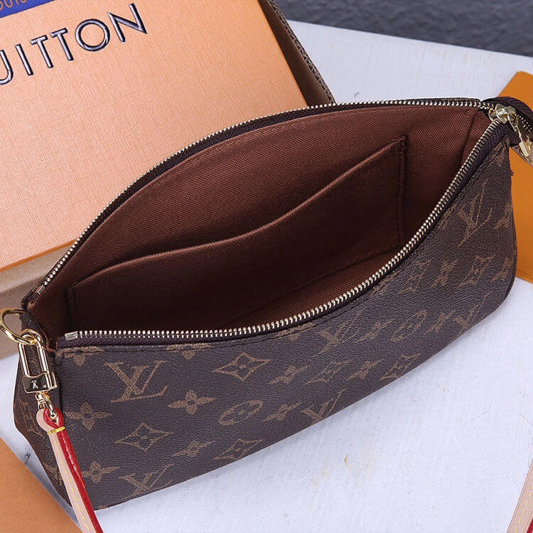 LV Pochette Accessoires UrbanStyle 831