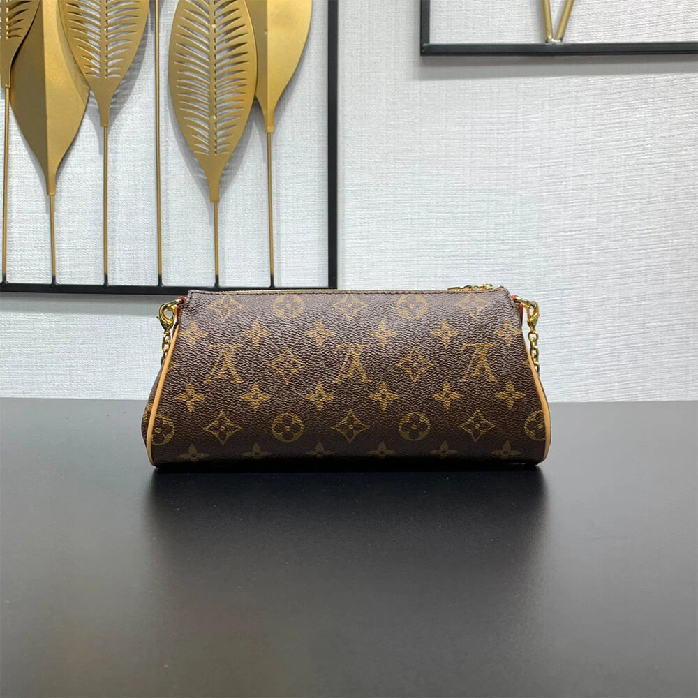 DailyWear LV Pochette Eva 73