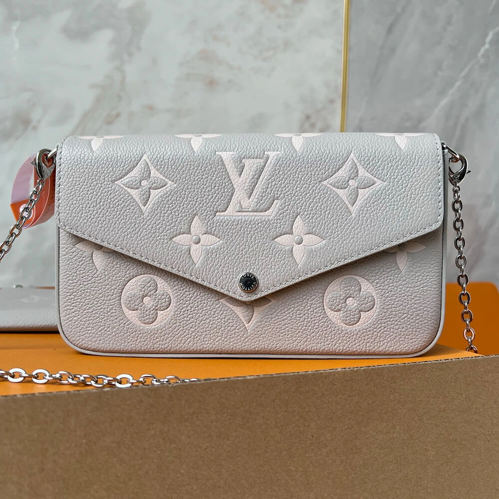 LV Pochette Félicie Tailored 247