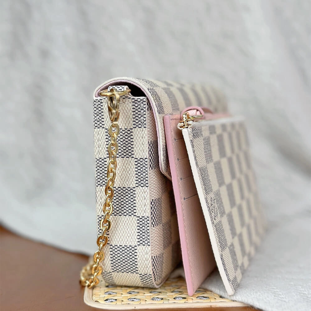 UrbanStyle LV Pochette Félicie 300
