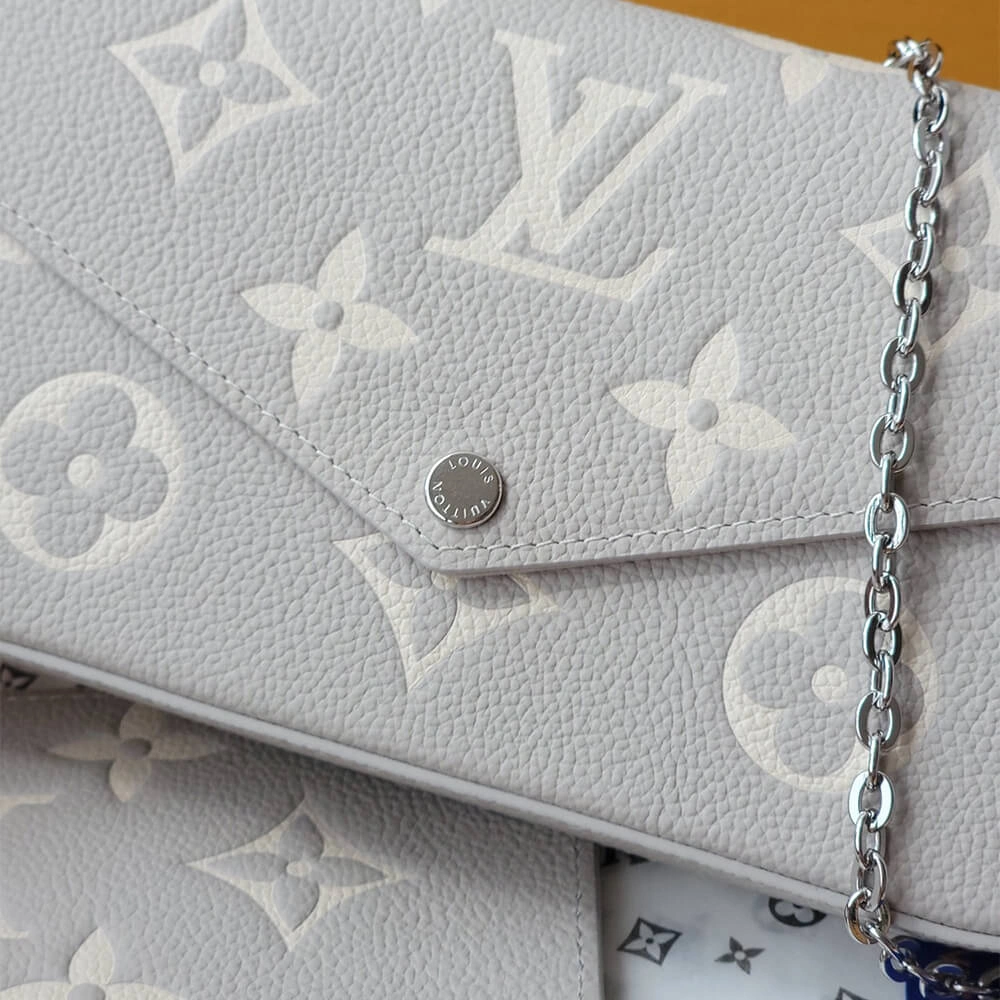 LV Pochette Félicie Tailored 247