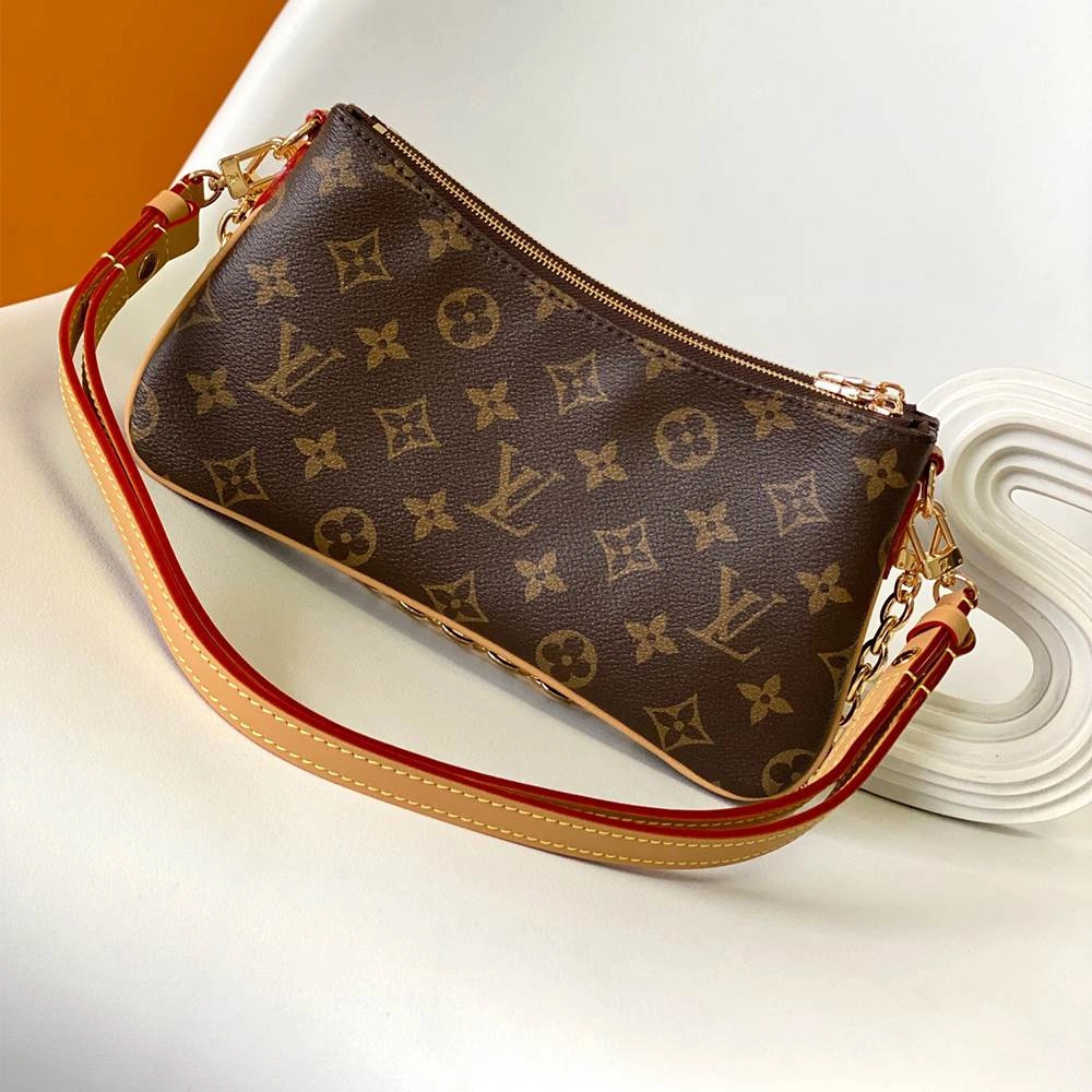 LV Pochette Liv Practical 71
