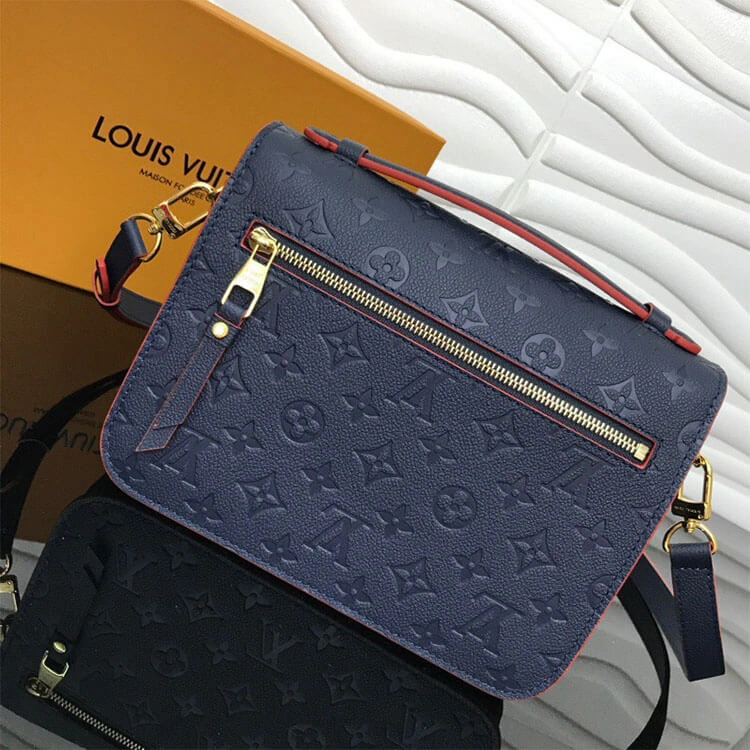 LV Pochette Metis Handbag Elegant 916