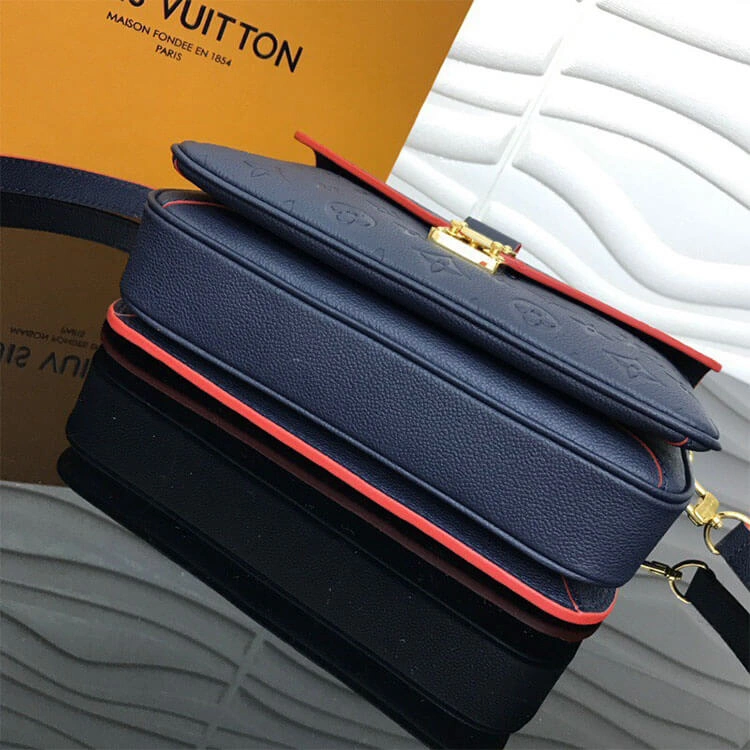LV Pochette Metis Handbag Elegant 916