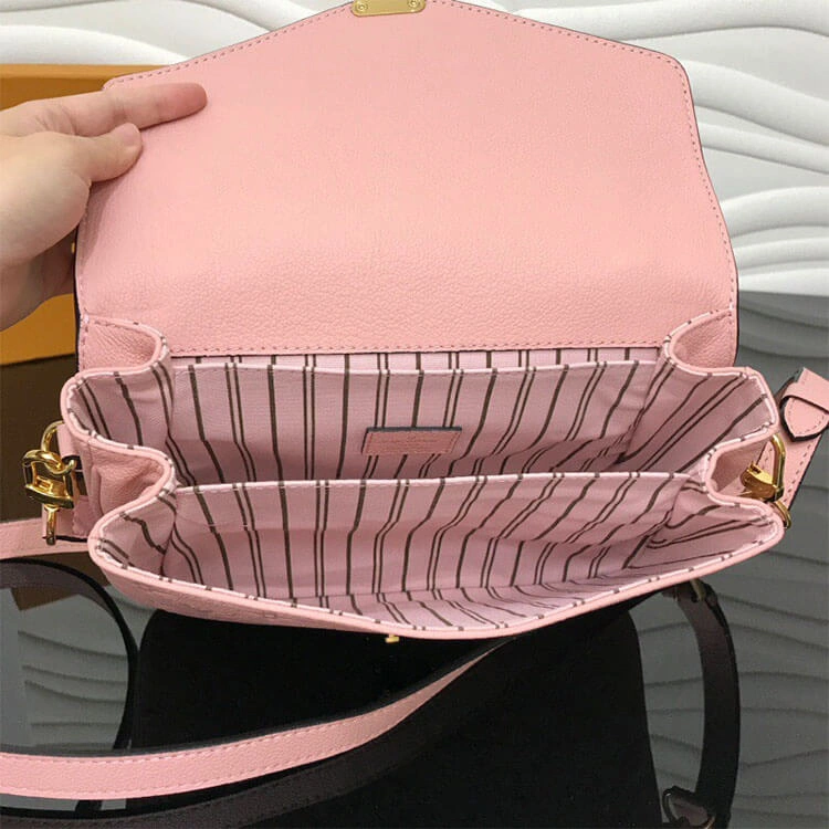 Breathable LV Pochette Metis Handbag 936