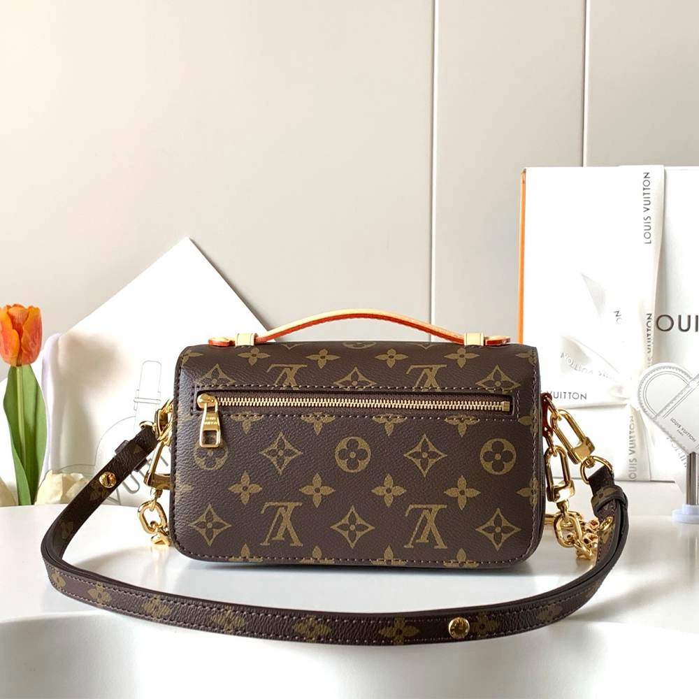Upgraded LV Pochette Métis East West 65