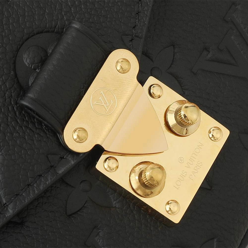 LV Pochette Métis East West Bold 54