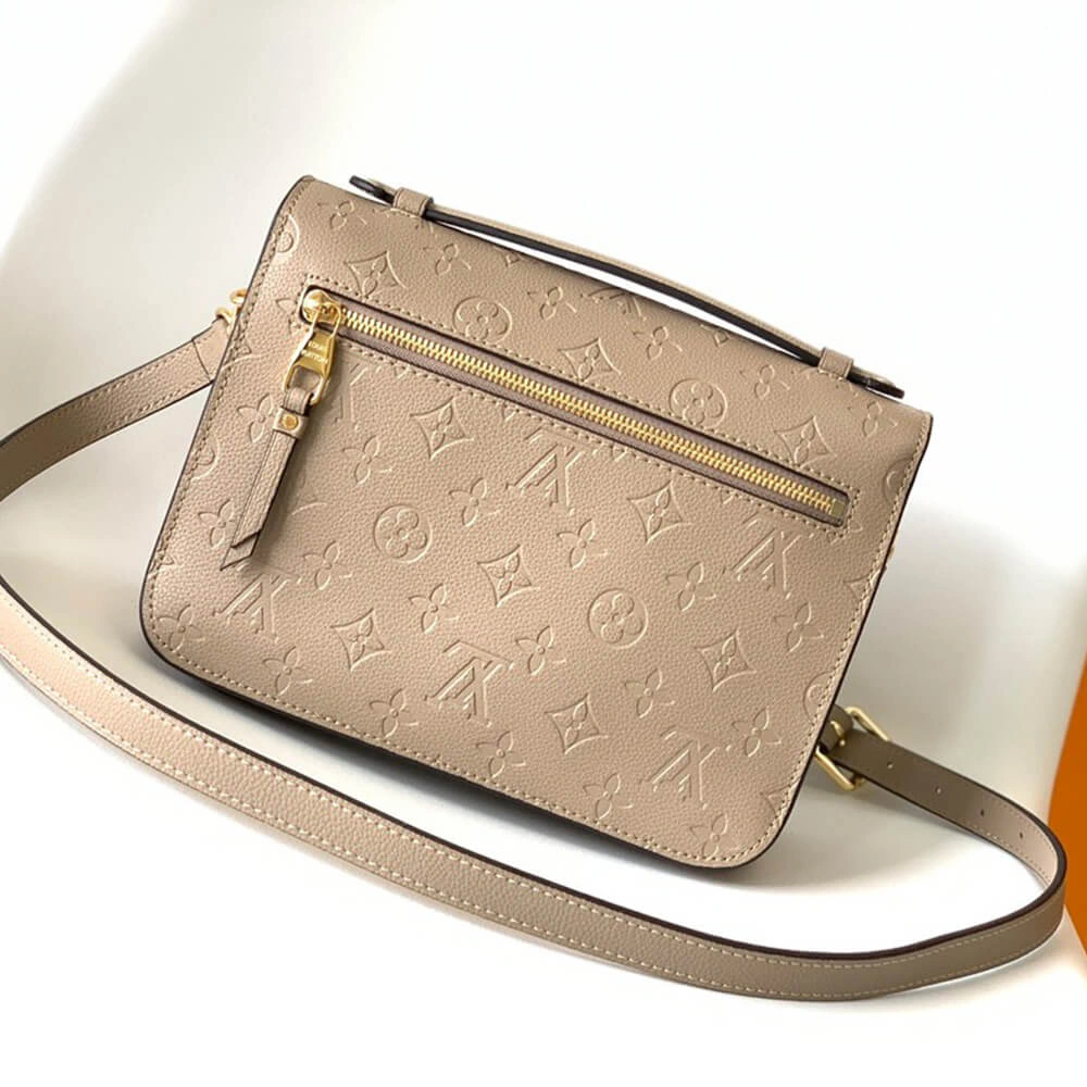 Upgraded LV Pochette Métis 8
