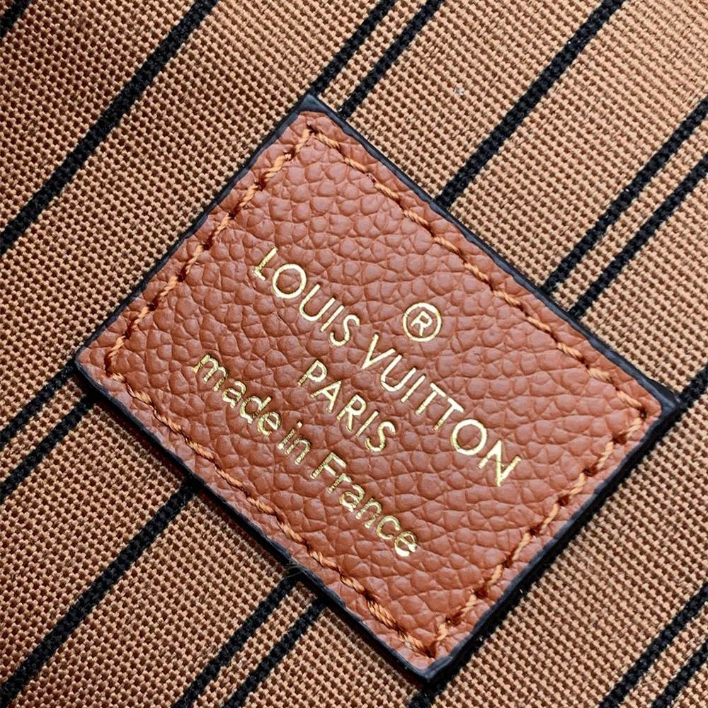 LV Pochette Métis AllSeason 1