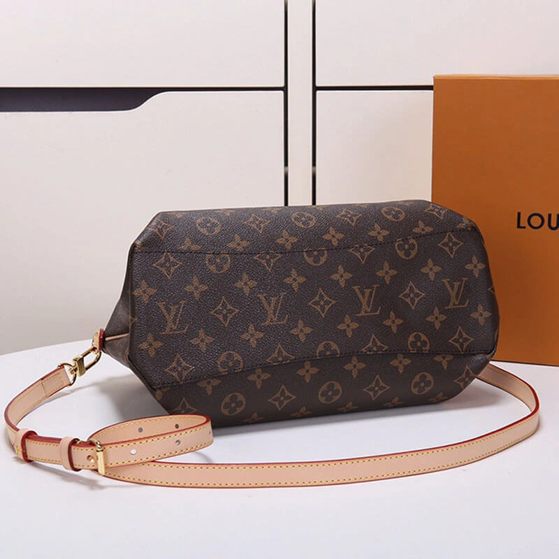 FastDry LV Rivoli PM Handbag 797