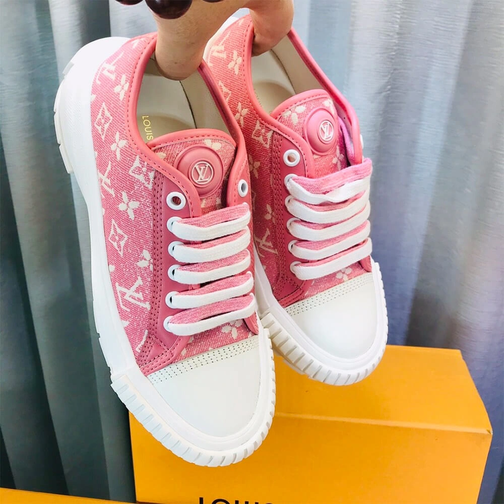 LV SQUAD SNEAKER Minimalist 3193