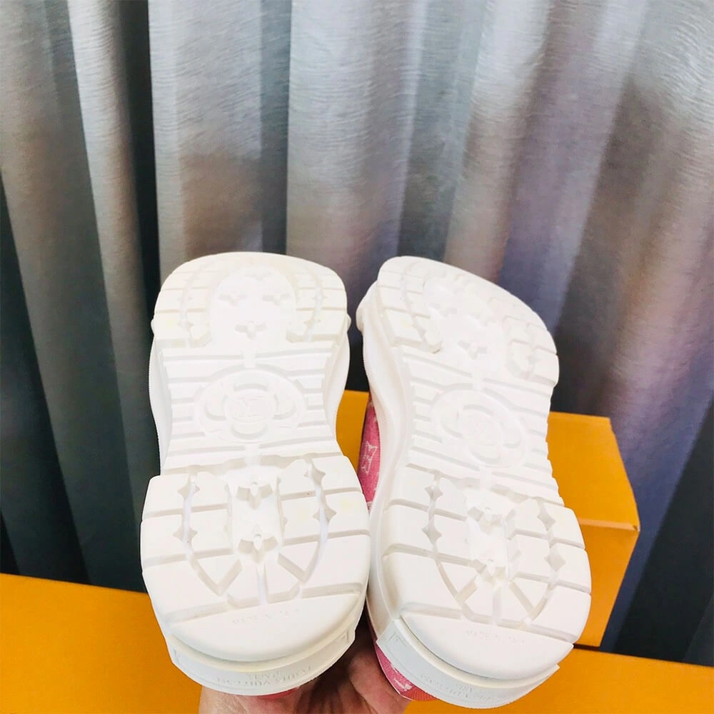 LV SQUAD SNEAKER Minimalist 3193