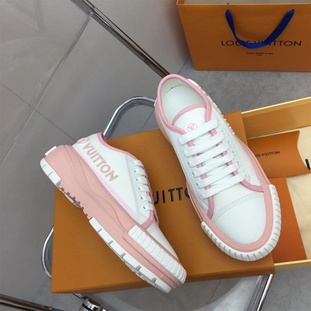 Contemporary LV SQUAD SNEAKER 3198