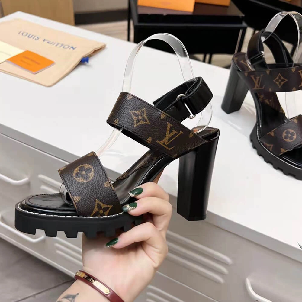 Breathable LV Sandals 3214