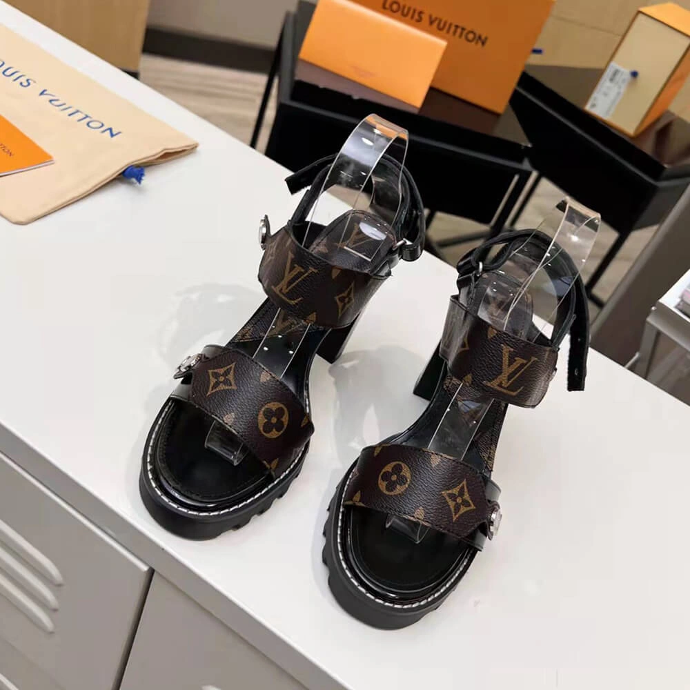 Breathable LV Sandals 3214