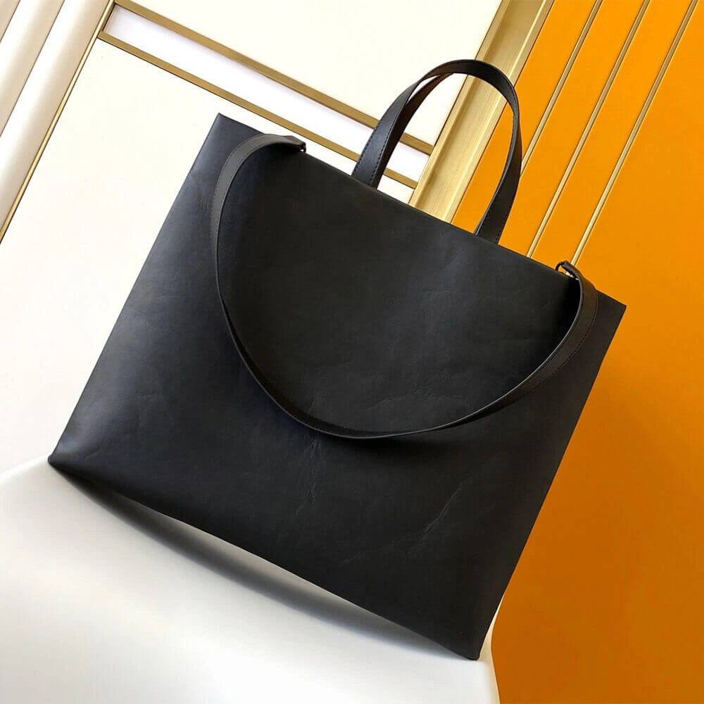 LV Shopper Tote MM Effortless 137