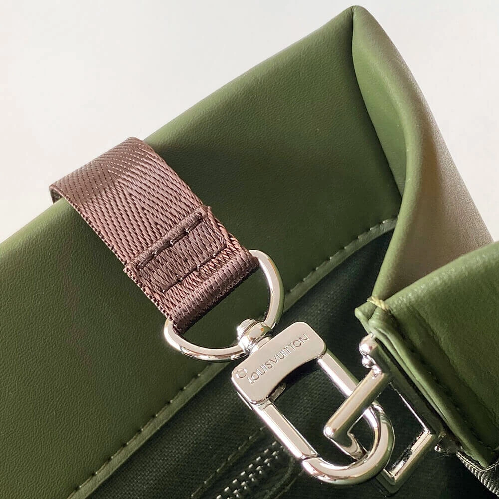EyeCatching LV Shopper Tote MM 131