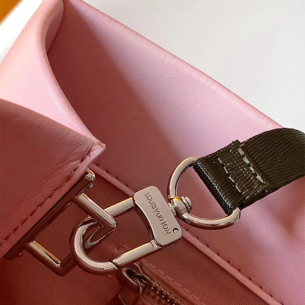 Comfortable LV Shopper Tote MM 142