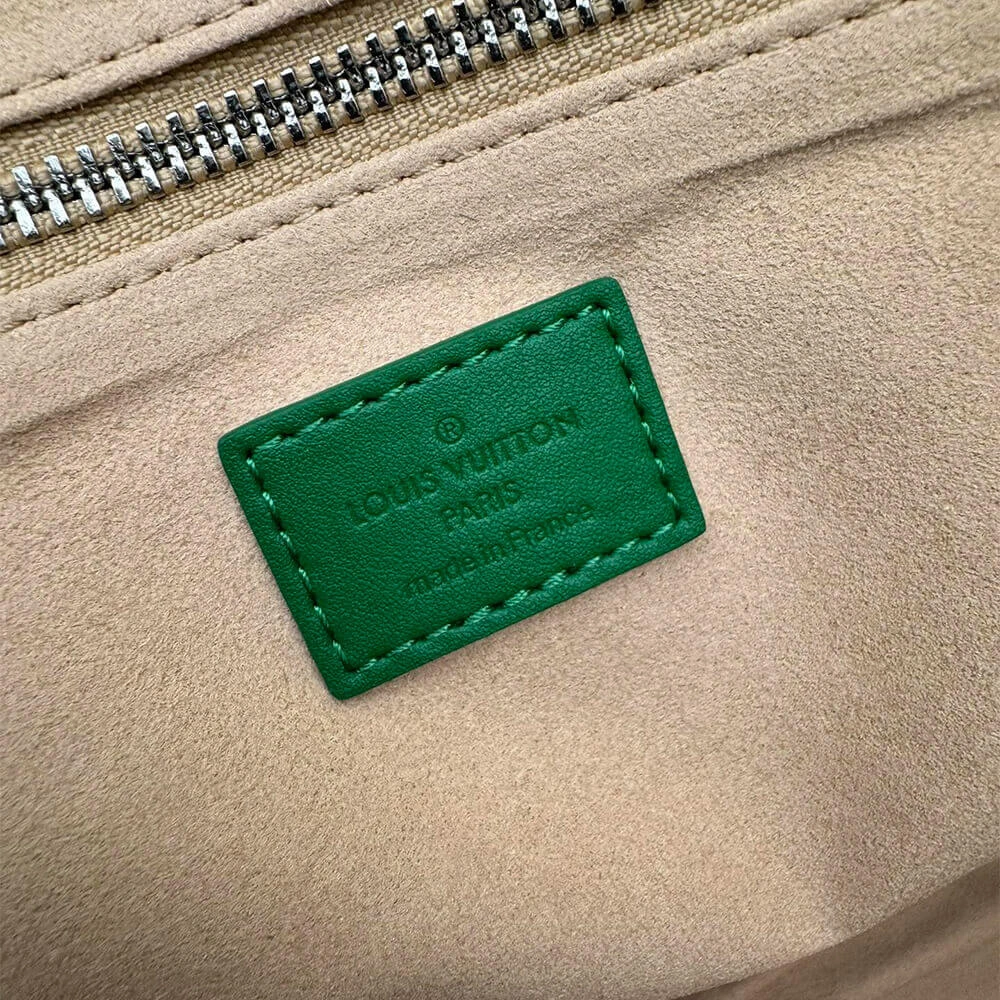 Practical LV Shopper Tote MM 152