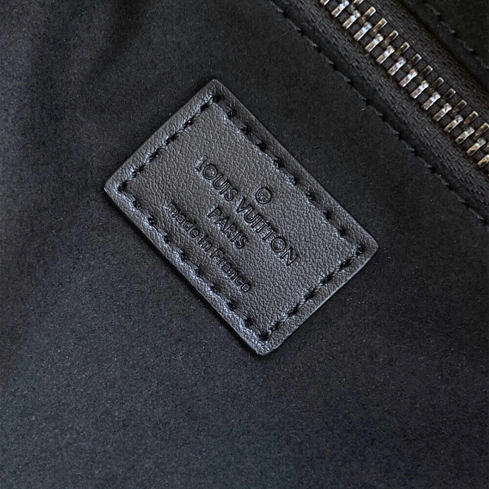LV Shopper Tote MM Effortless 137