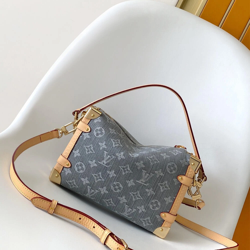 LV Side Trunk MM Timeless 209
