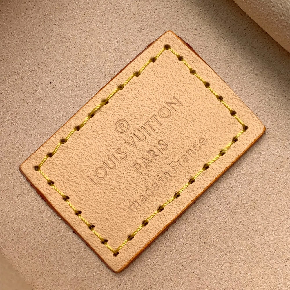 LV Side Trunk MM Bold 198