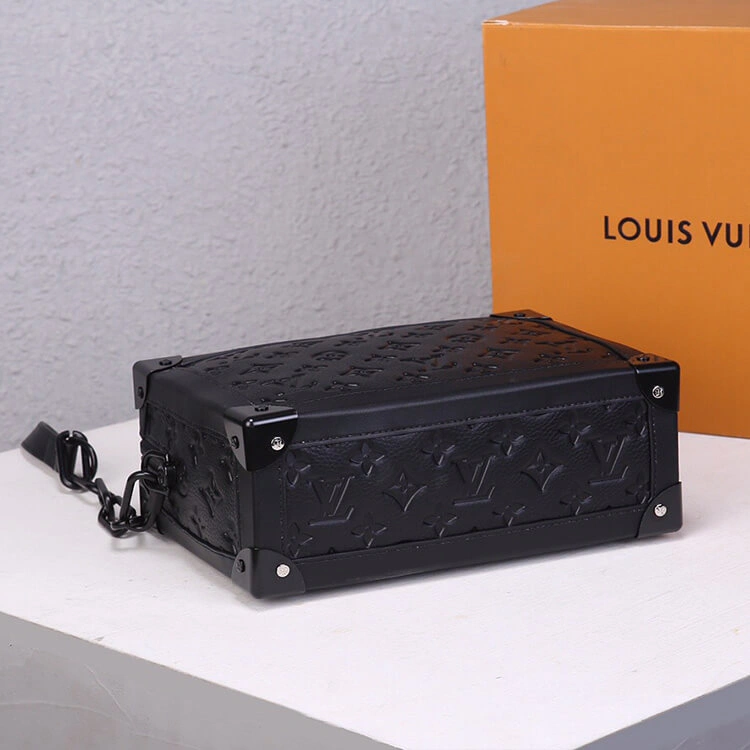 Affordable LV  Trunk Bag 854