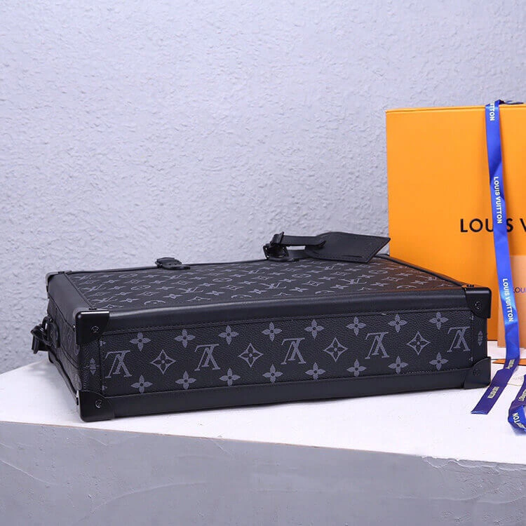 LV  Trunk Briefcase Comfortable 882