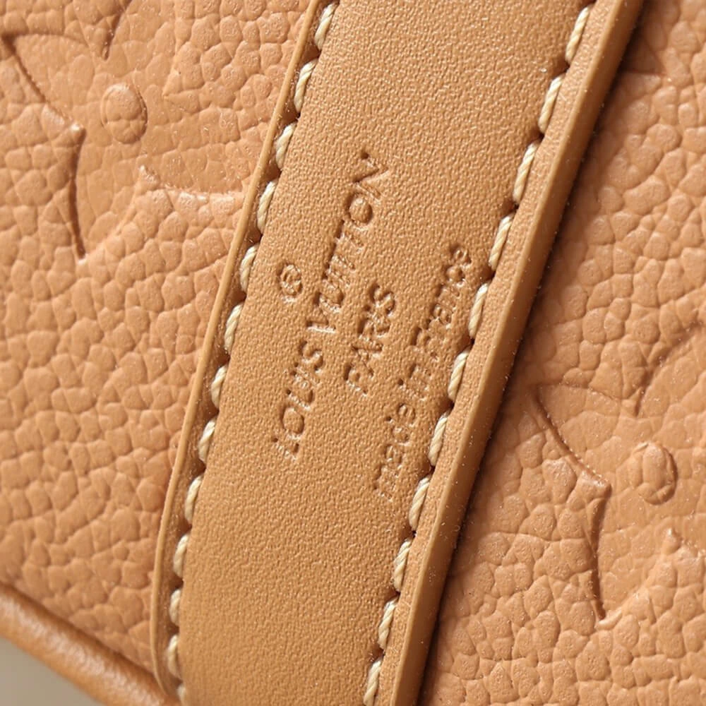 Cozy LV Speedy 362