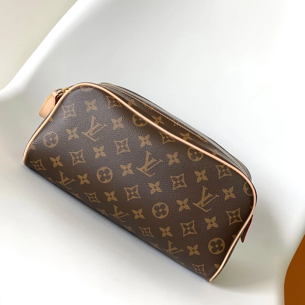 Timeless LV Toilet Dopp Kit Pouch 481