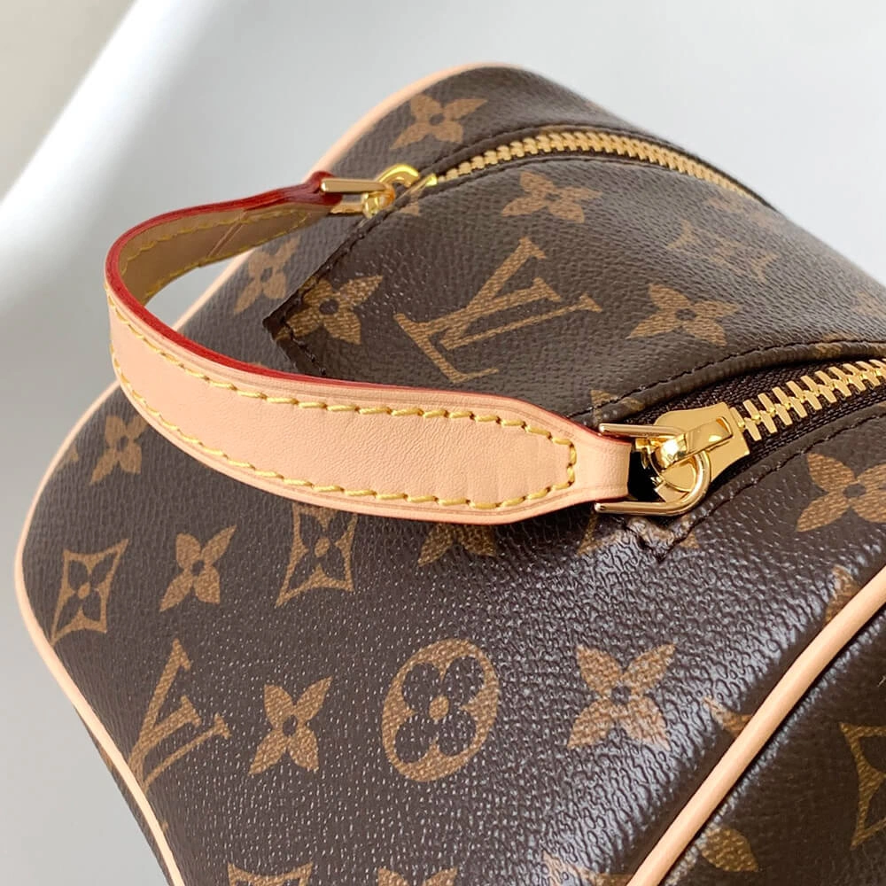Timeless LV Toilet Dopp Kit Pouch 481