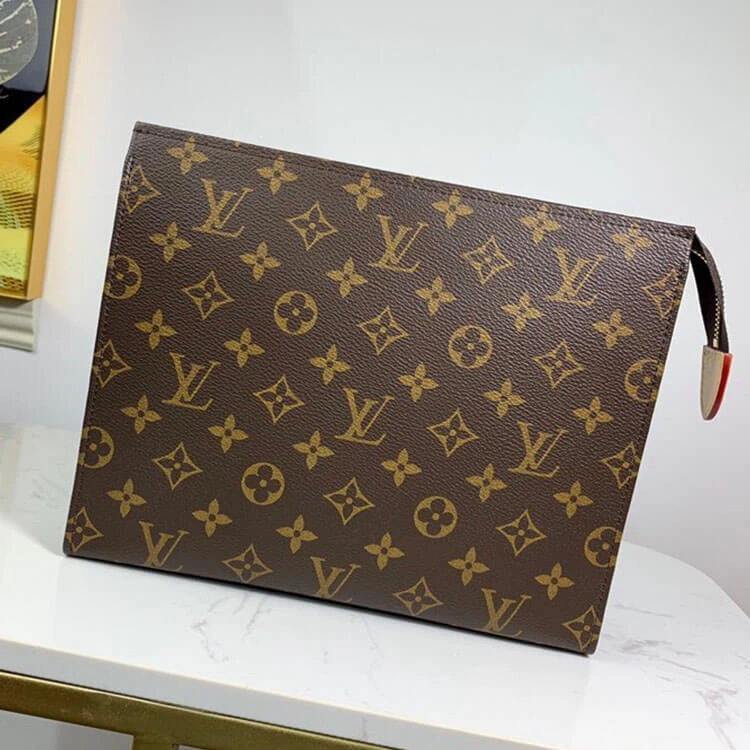 LV Toiletry Pouch Cozy 829