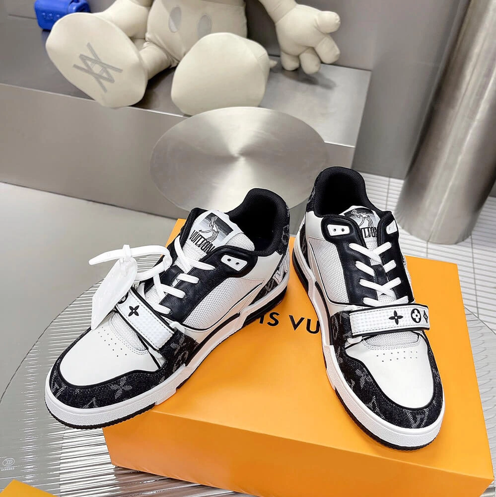 FashionForward LV Trainer Maxi Sneaker 3187