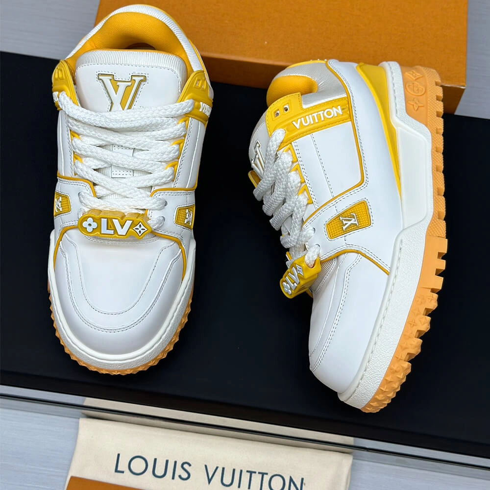 LV Trainer Maxi Sneaker Bright 3222