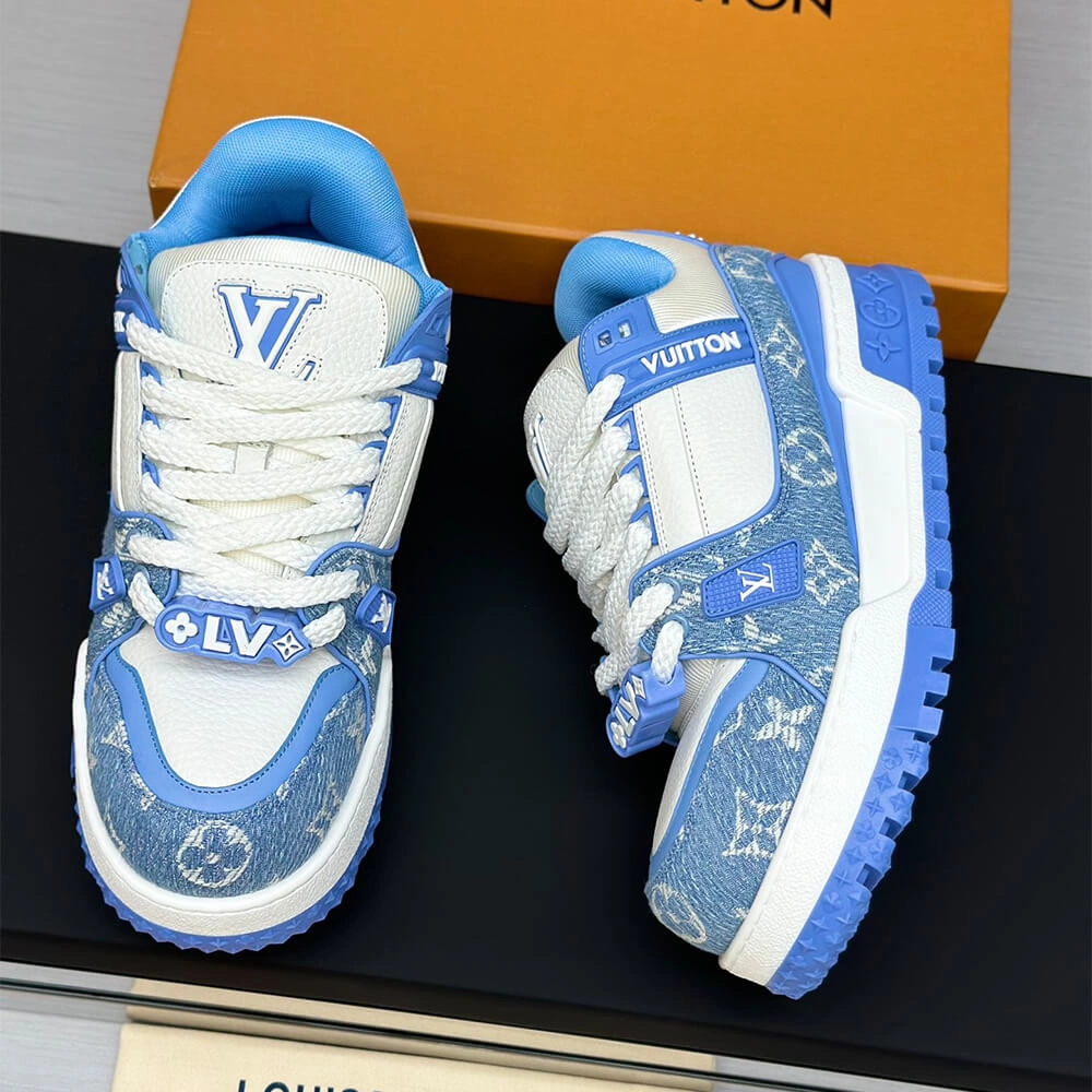 LV Trainer Maxi Sneaker MoistureWicking 3230