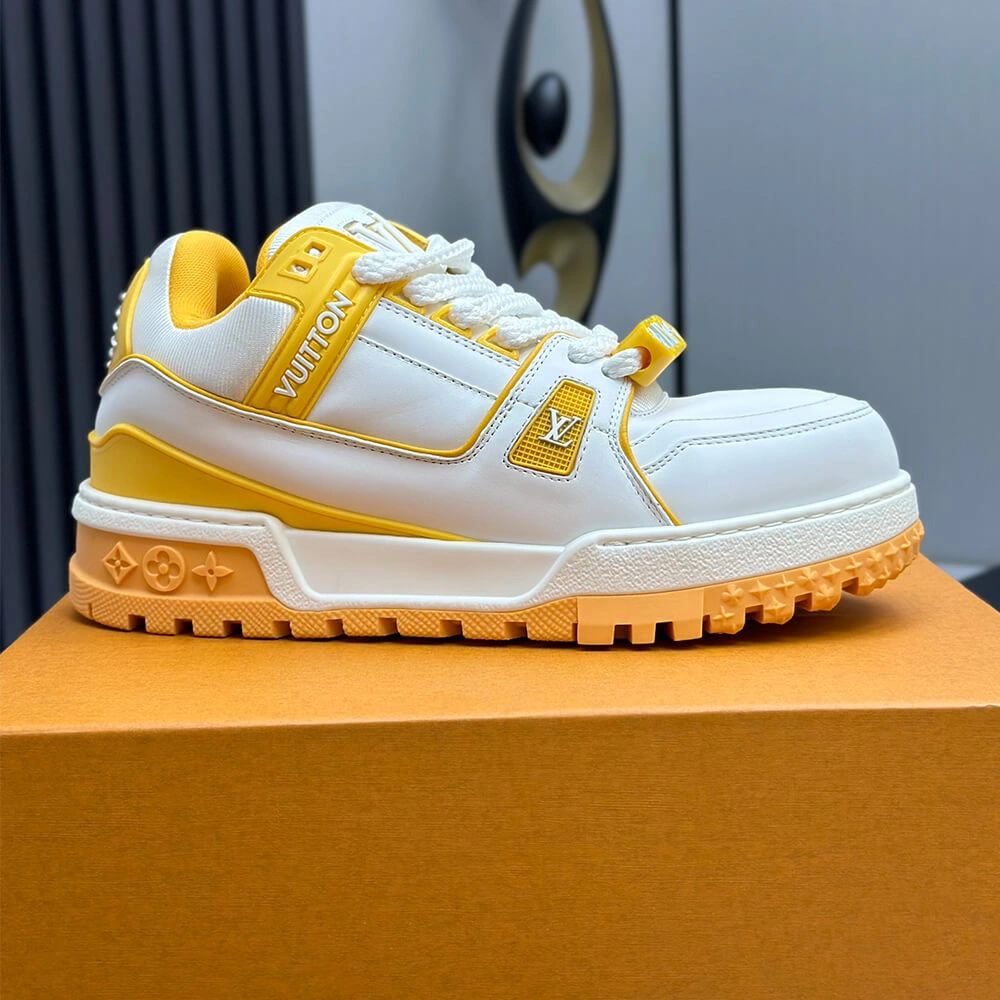 LV Trainer Maxi Sneaker Bright 3222