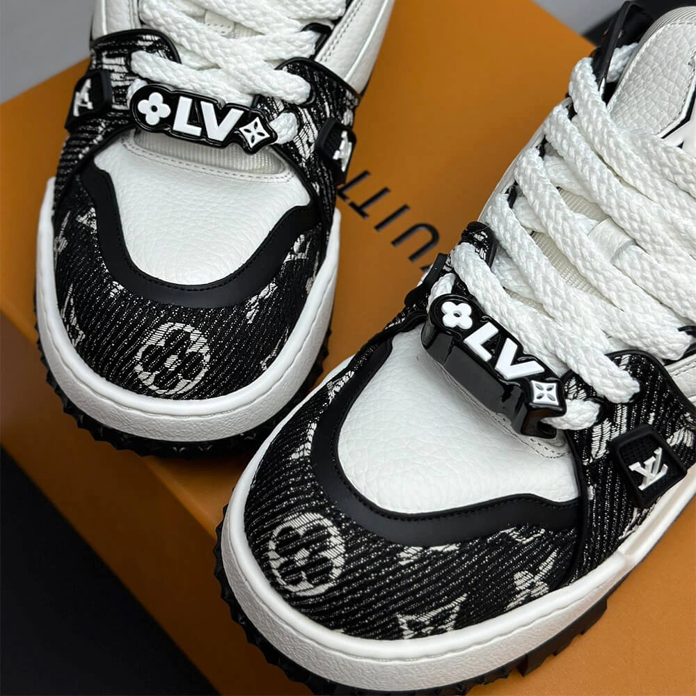 HighPerformance LV Trainer Maxi Sneaker 3218