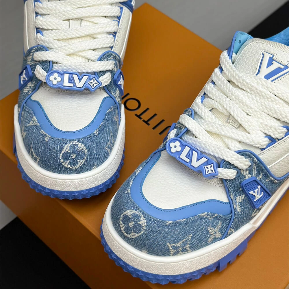 LV Trainer Maxi Sneaker MoistureWicking 3230