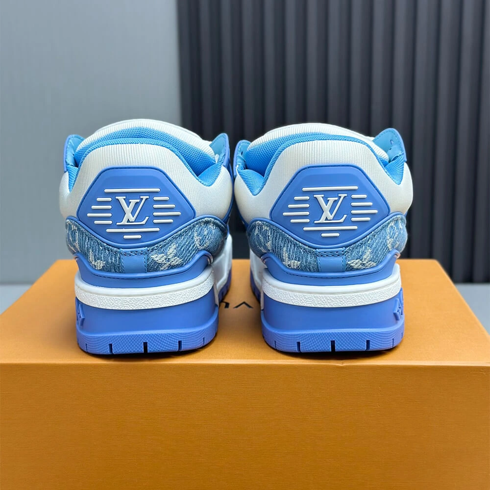 LV Trainer Maxi Sneaker MoistureWicking 3230