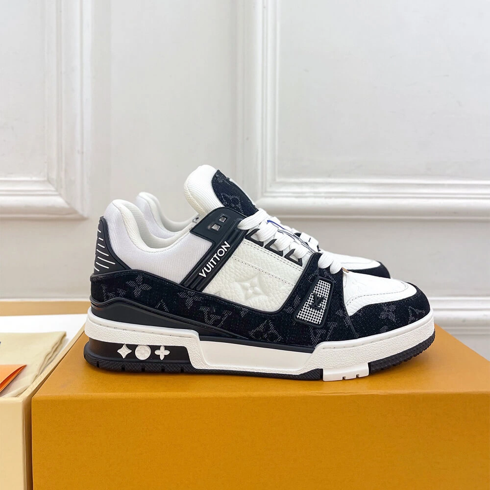 LV Trainer Sneaker Premium 3170