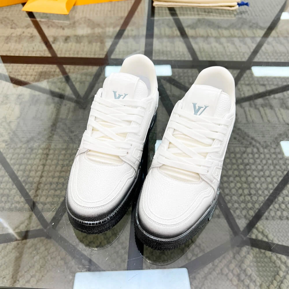 LV Trainer Sneaker Timeless 3192