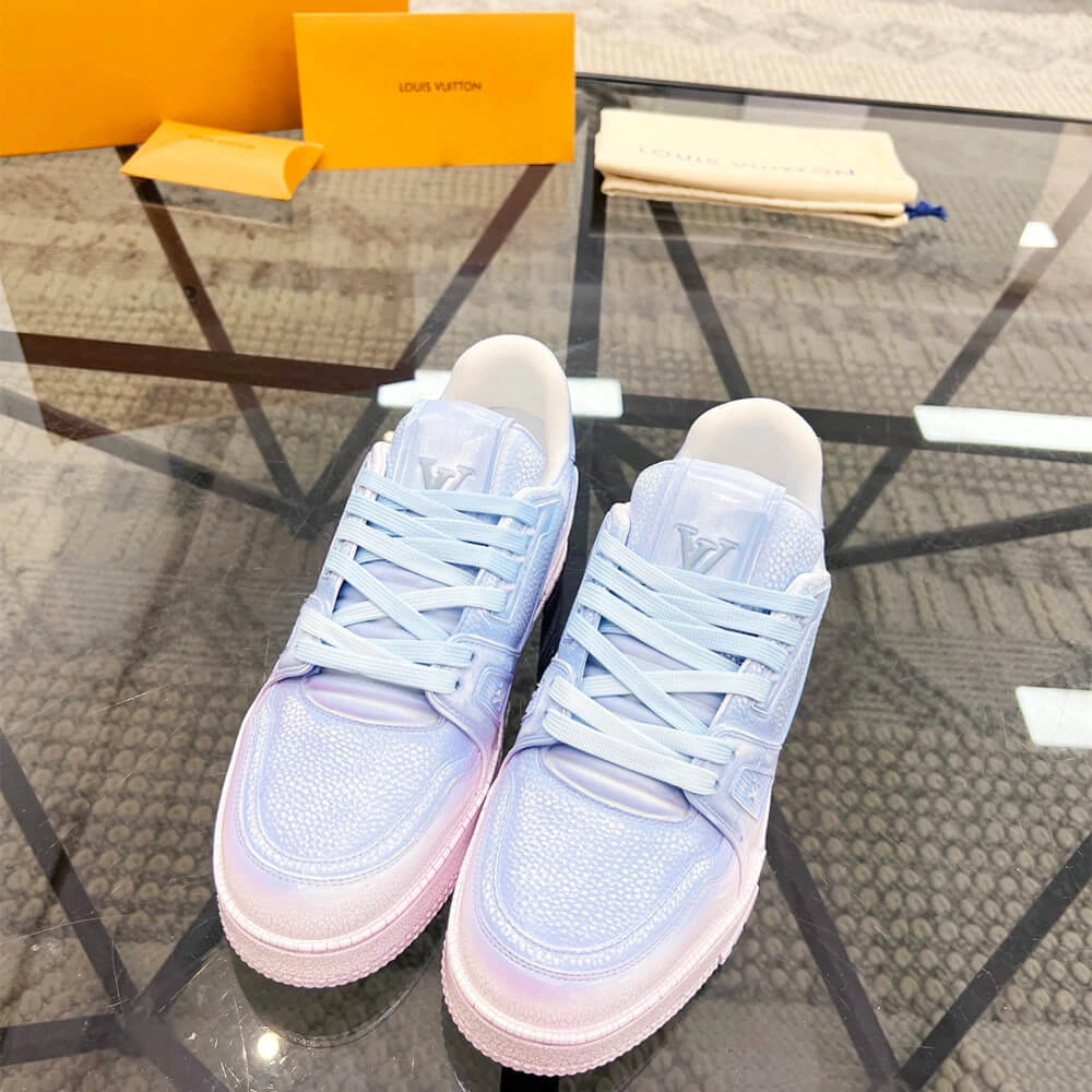 Sleek LV Trainer Sneaker 3225
