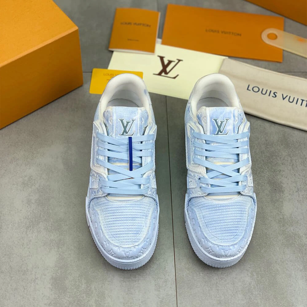 LV Trainer Sneaker Bright 3247