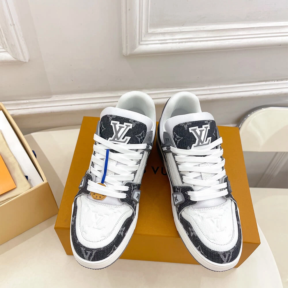ZipUp LV Trainer Sneaker 3202
