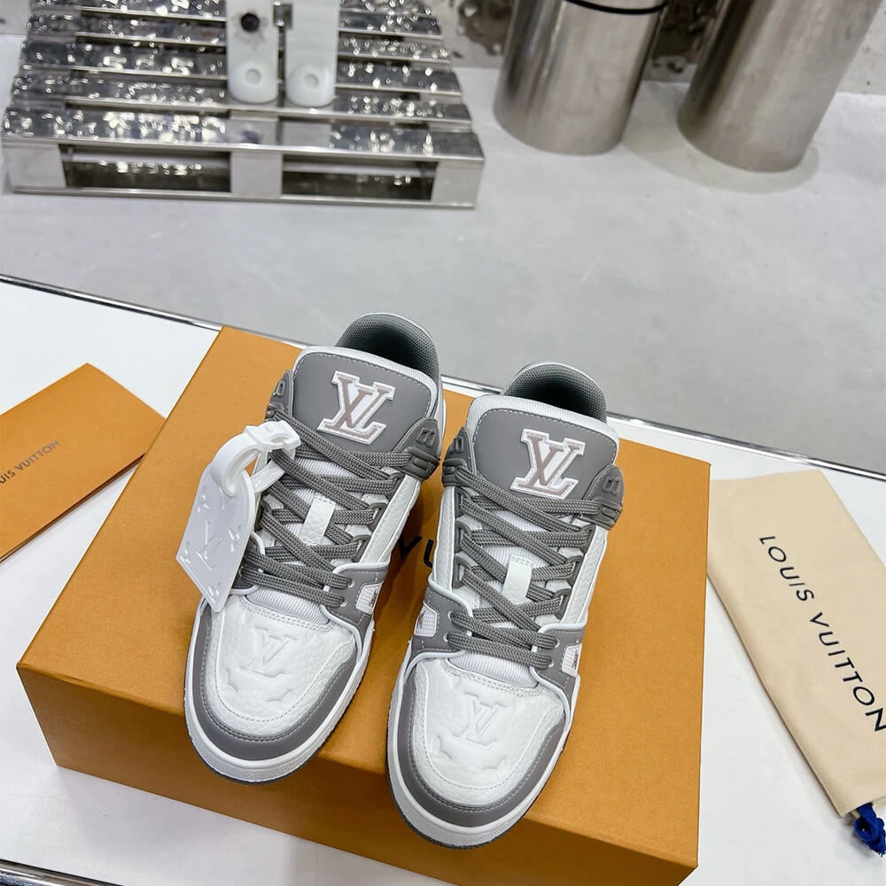 LV Trainer Sneaker Trendsetting 3168