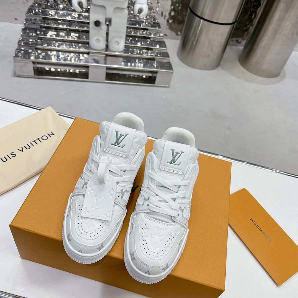 LV Trainer Sneaker TechFriendly 3182