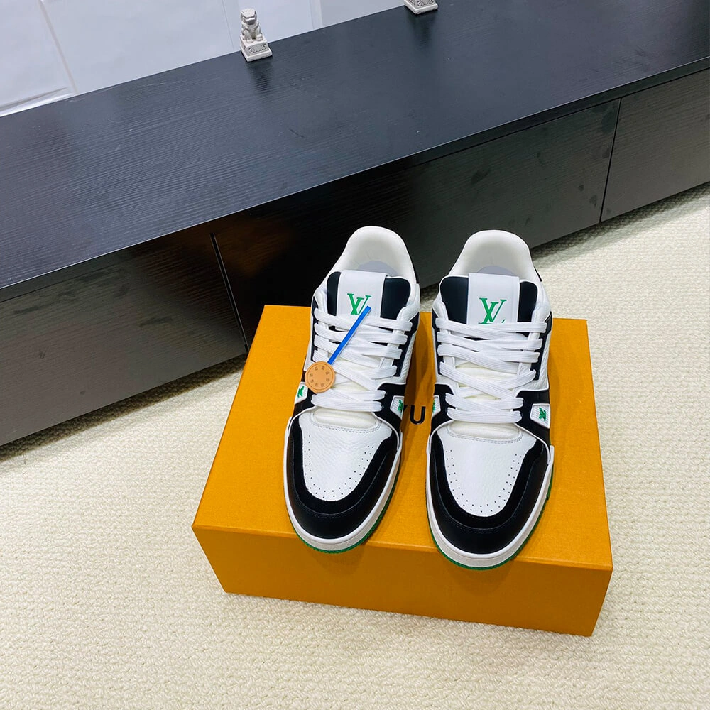 LV Trainer Sneaker Lightweight 3254