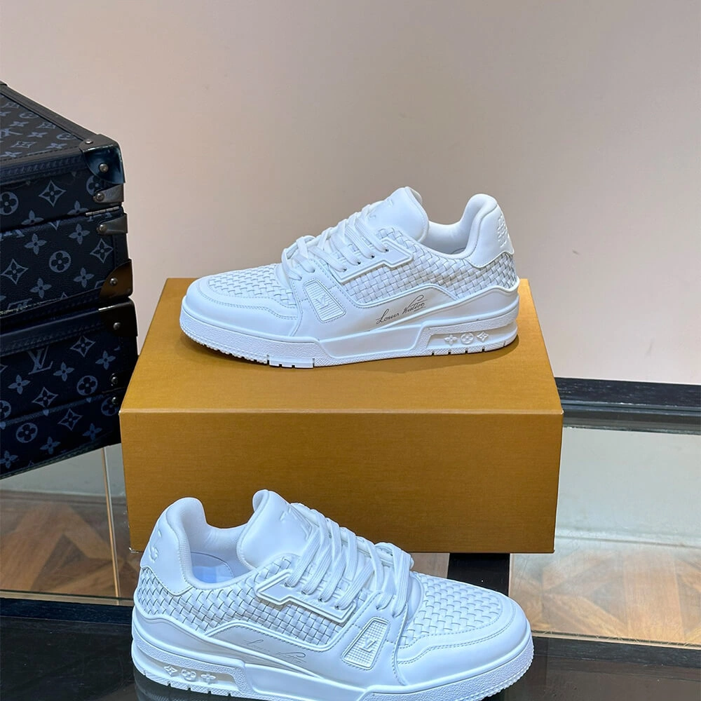 NewStyle LV Trainer Sneaker 3210