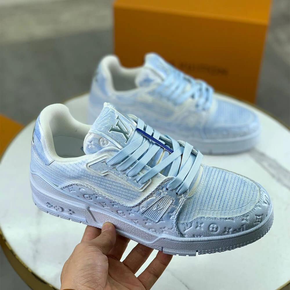 LV Trainer Sneaker Bright 3247