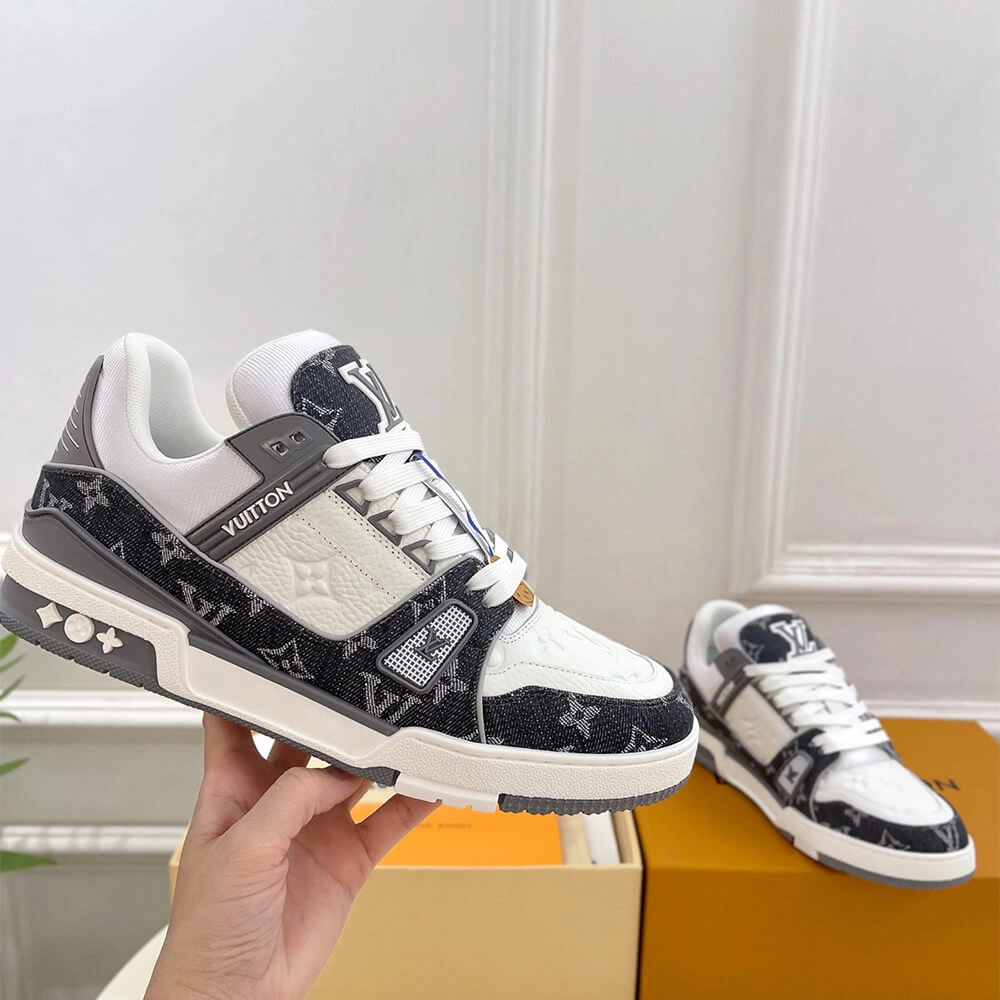 ZipUp LV Trainer Sneaker 3202